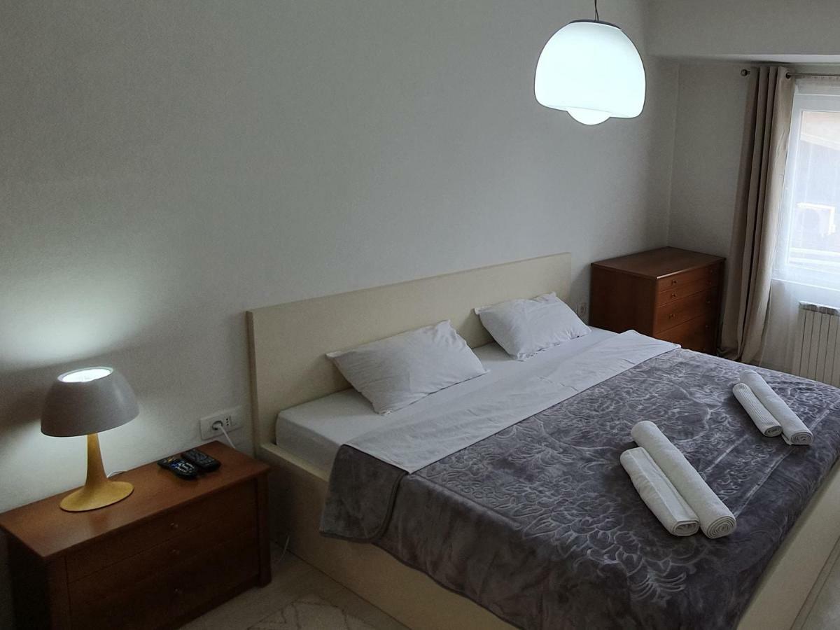 City Center Apartment Skopje Eksteriør billede