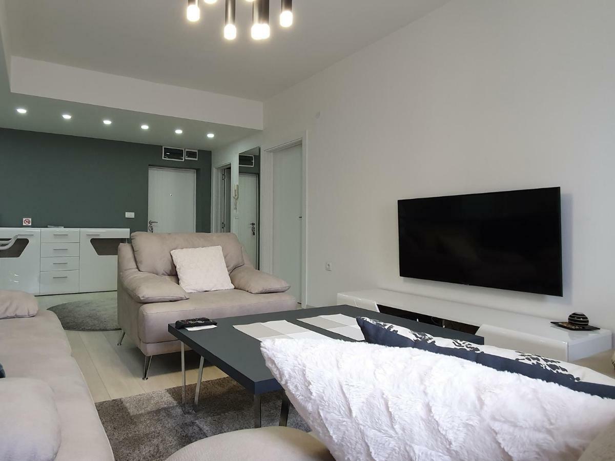 City Center Apartment Skopje Eksteriør billede