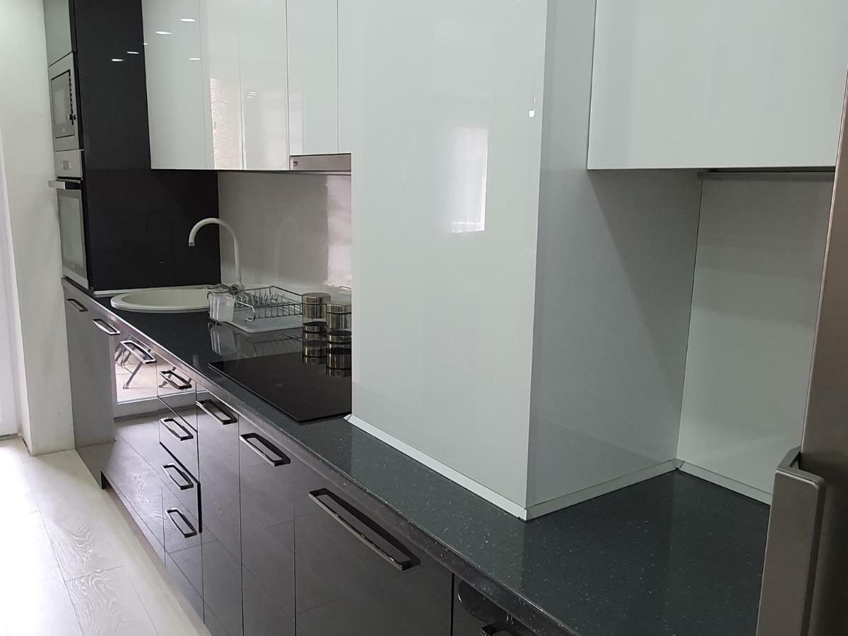 City Center Apartment Skopje Eksteriør billede